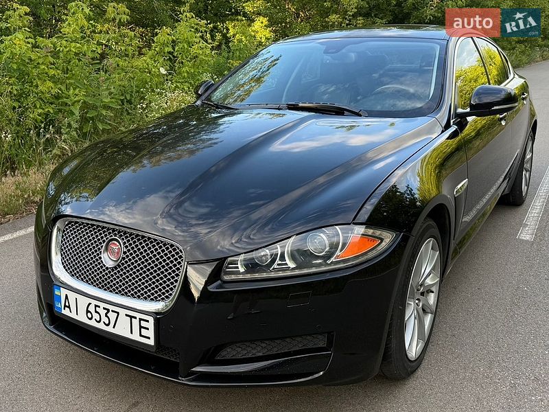 Jaguar XF 2012