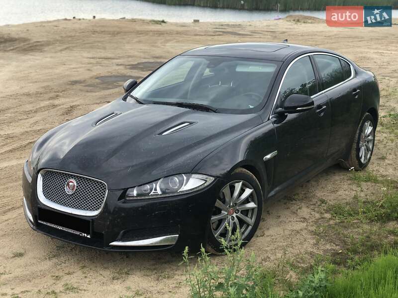 Jaguar XF 2013