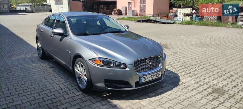 Jaguar XF 2014