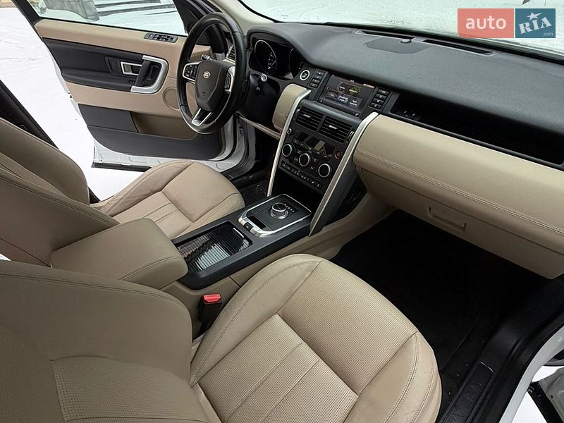 Land Rover Discovery Sport 2015