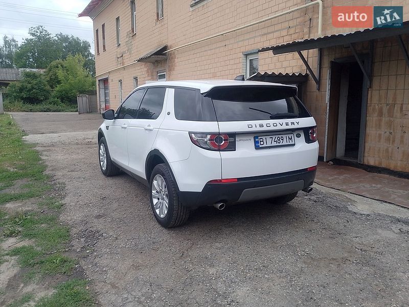 Land Rover Discovery 2016