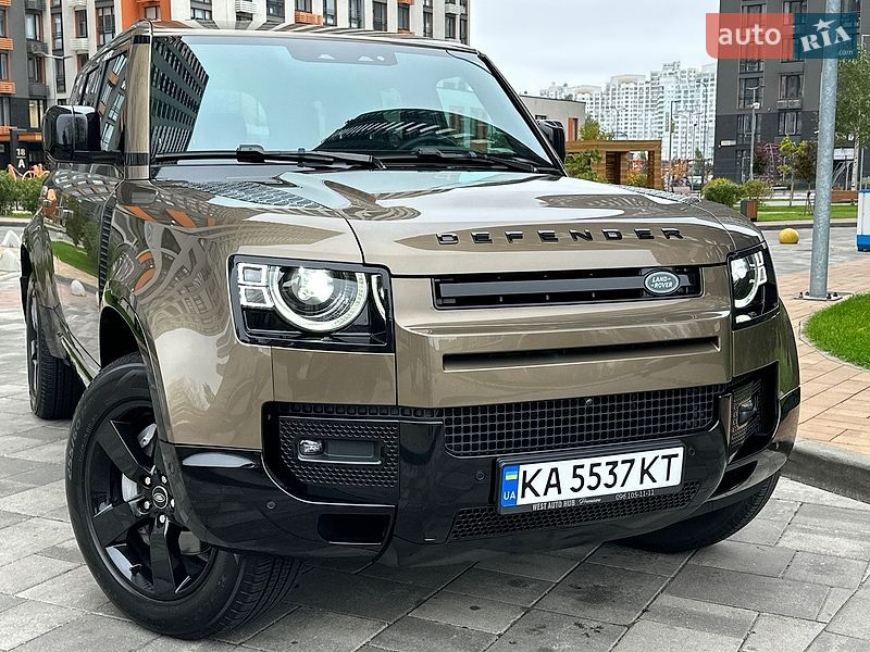 Land Rover Defender 2021