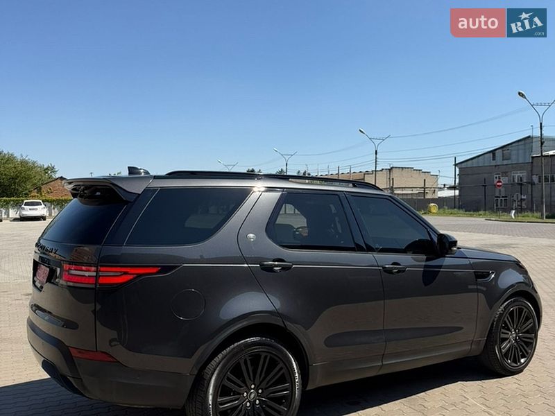 Land Rover Discovery 2017