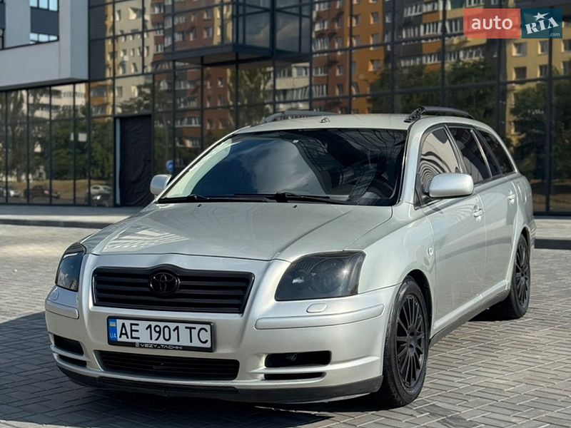 Toyota Avensis 2003