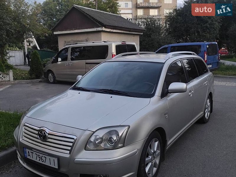 Toyota Avensis 2004