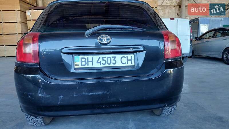 Toyota Corolla 2003