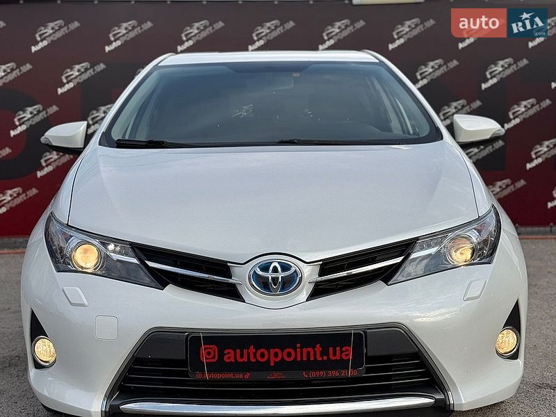 Toyota Auris 2014