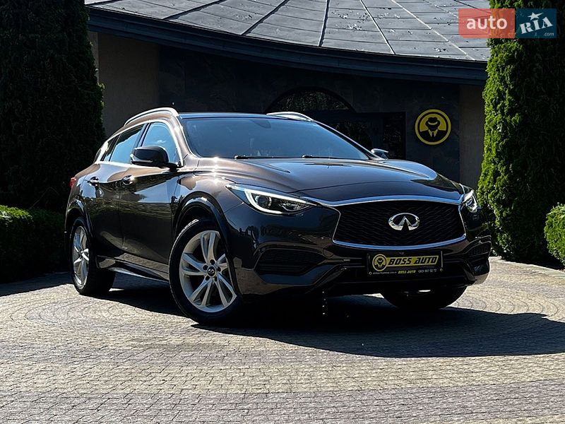 Infiniti QX30 2019