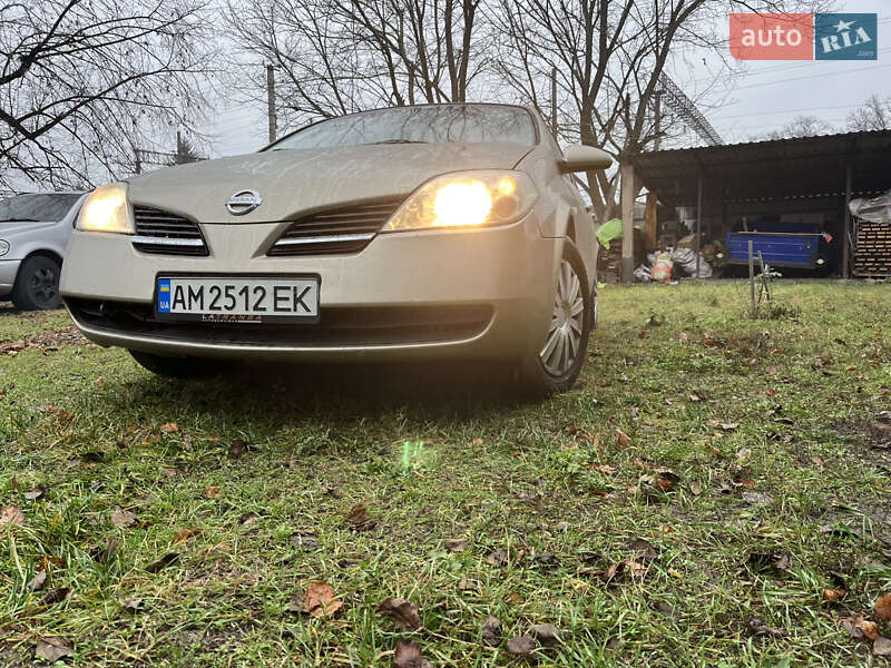 Nissan Primera 2004