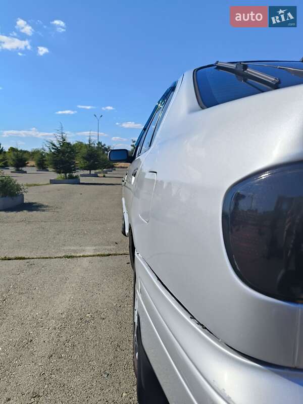 Nissan Primera 1997