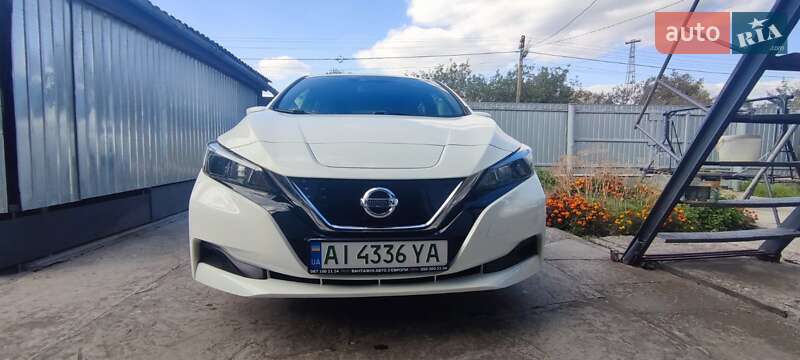 Nissan Leaf 2021