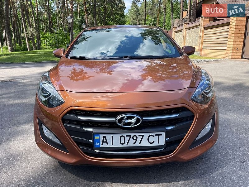 Hyundai i30 2016