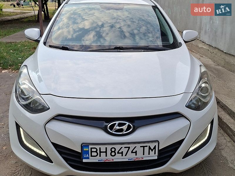 Hyundai i30 2012
