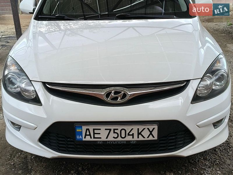 Hyundai i30 2011