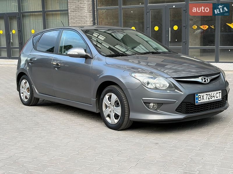 Hyundai i30 2011