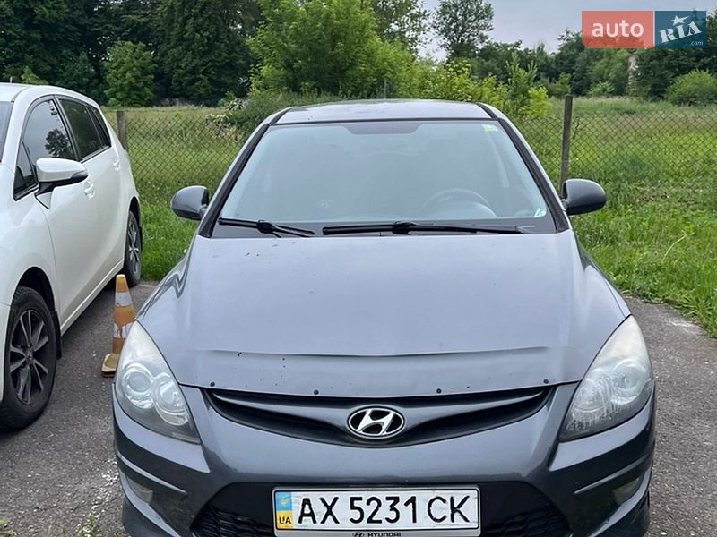 Hyundai i30 2011