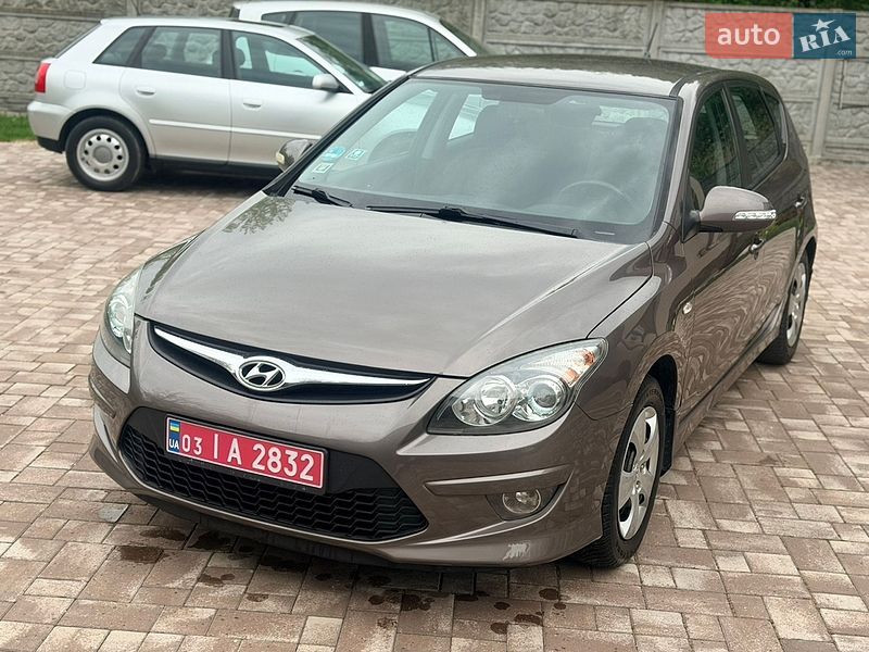 Hyundai i30 2012