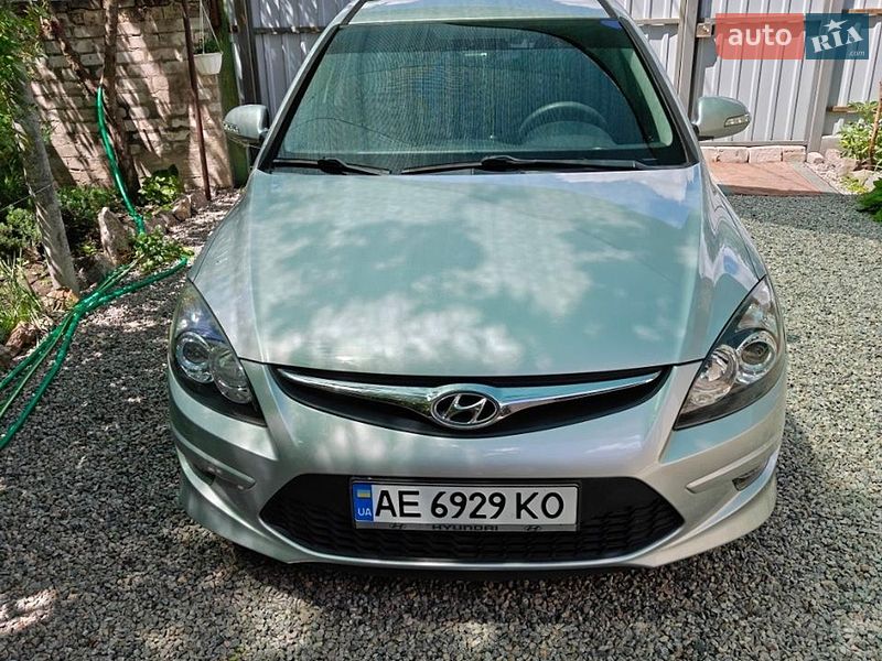 Hyundai i30 2011