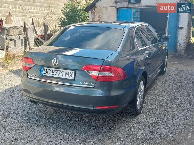 Skoda Superb 2013