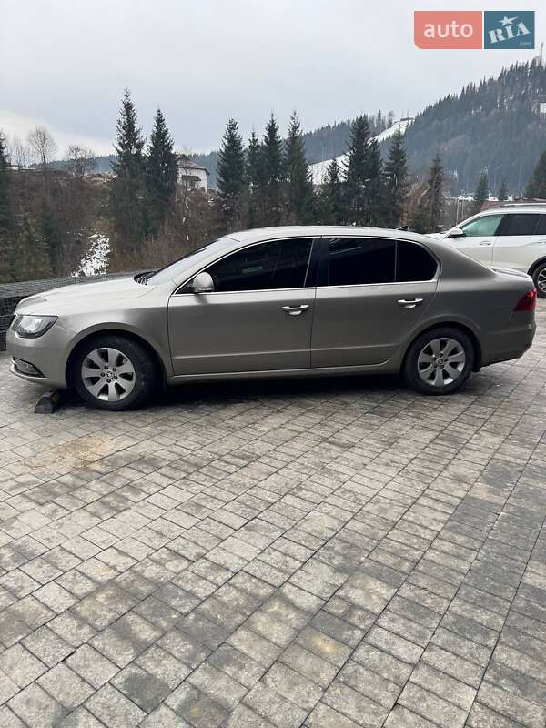 Skoda Superb 2013