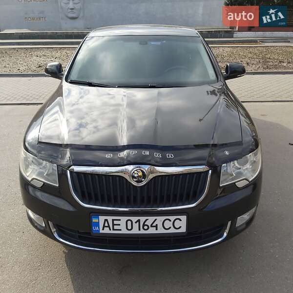 Skoda Superb 2012