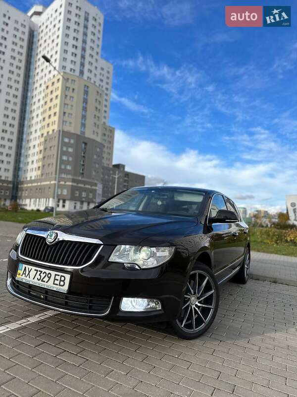 Skoda Superb 2013
