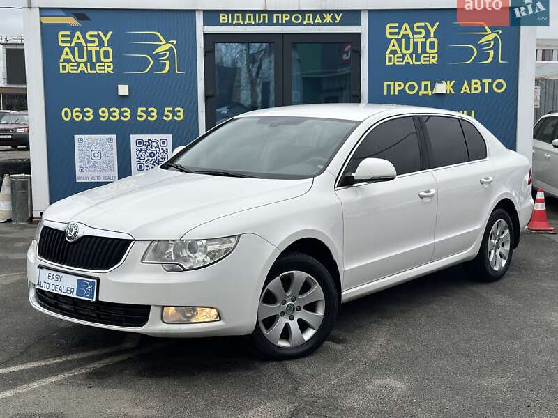 Skoda Superb 2012