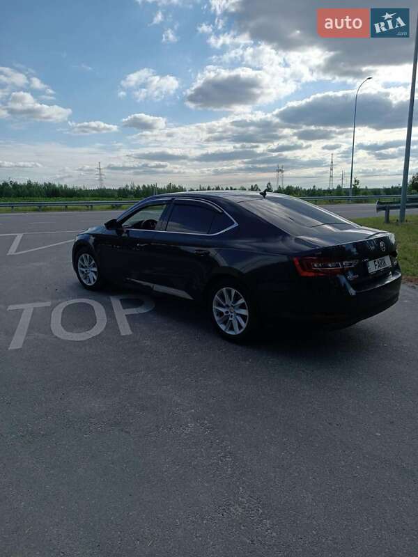 Skoda Superb 2019