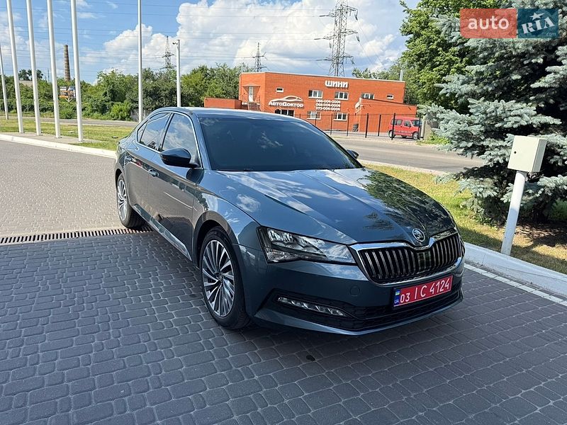 Skoda Superb 2021