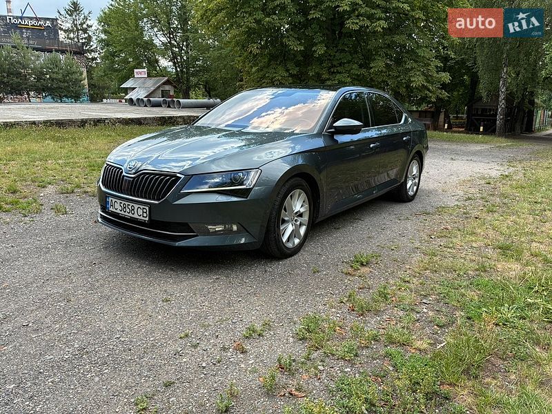 Skoda Superb 2016