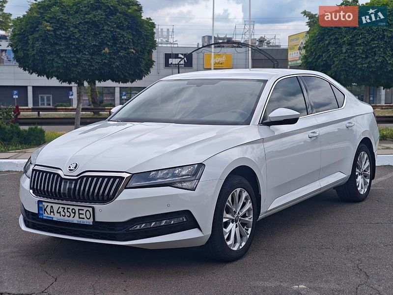 Skoda Superb 2021