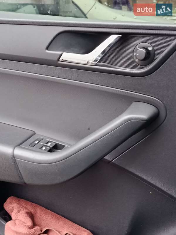 Skoda Rapid 2013