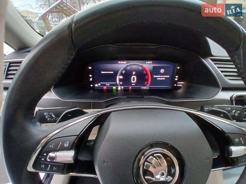 Skoda Superb 2021