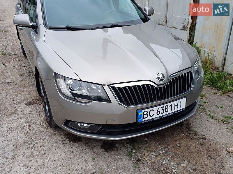 Skoda Superb 2013