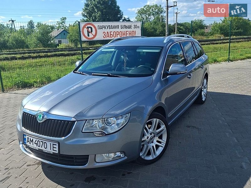 Skoda Superb 2011