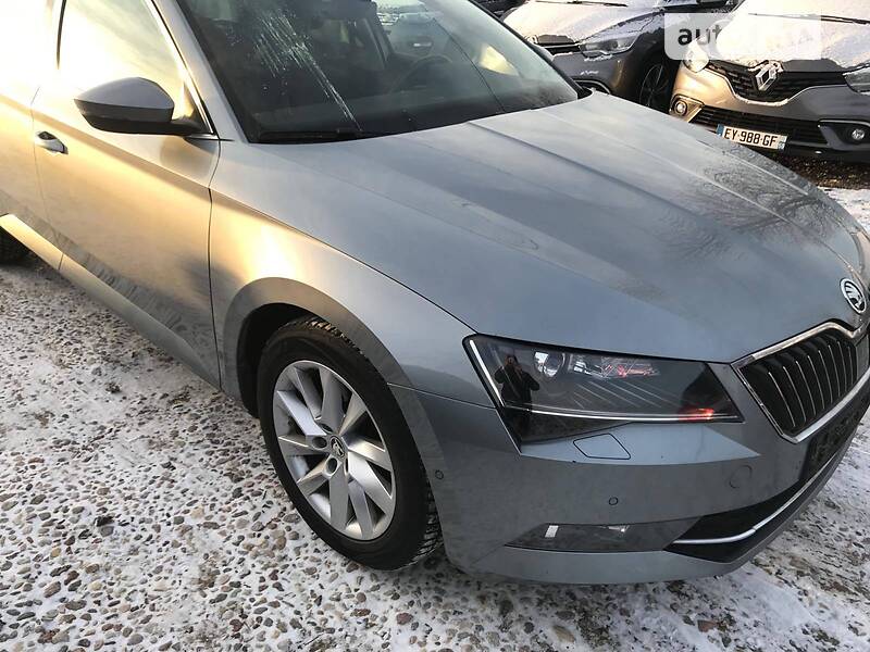 Skoda Superb 2016