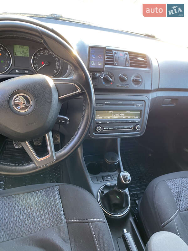 Skoda Roomster 2013