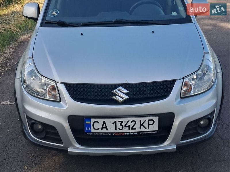 Suzuki SX4 2011