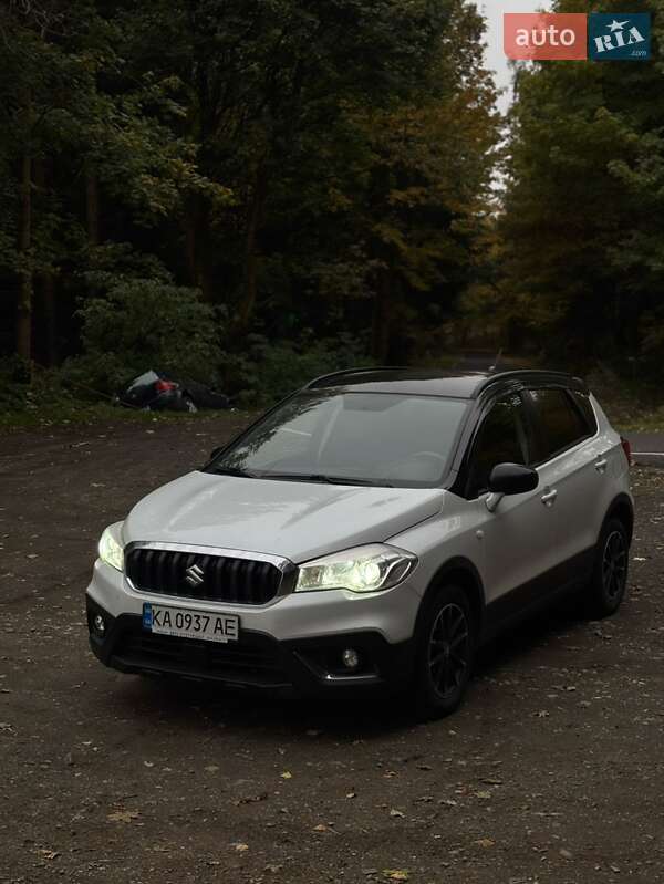 Suzuki SX4 2019