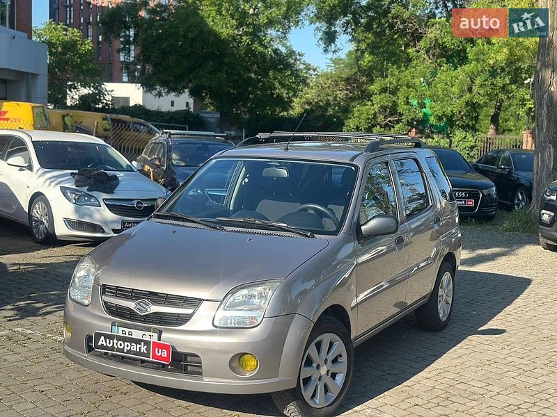 Suzuki Ignis 2005