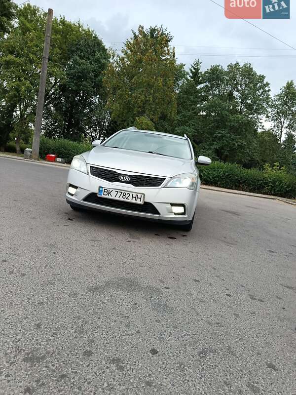Kia Ceed 2010