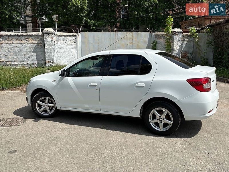 Dacia Logan 2013