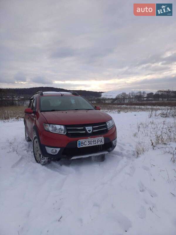 Dacia Sandero 2013