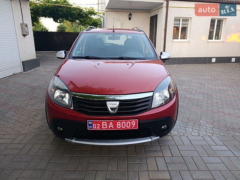 Dacia Sandero StepWay 2011
