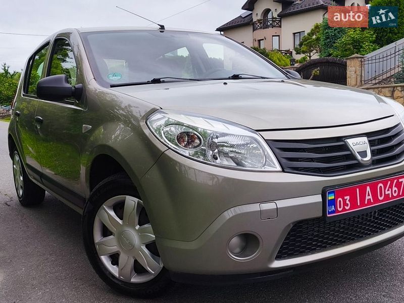 Dacia Sandero 2008