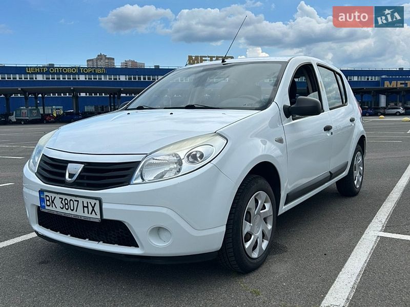 Dacia Sandero 2009