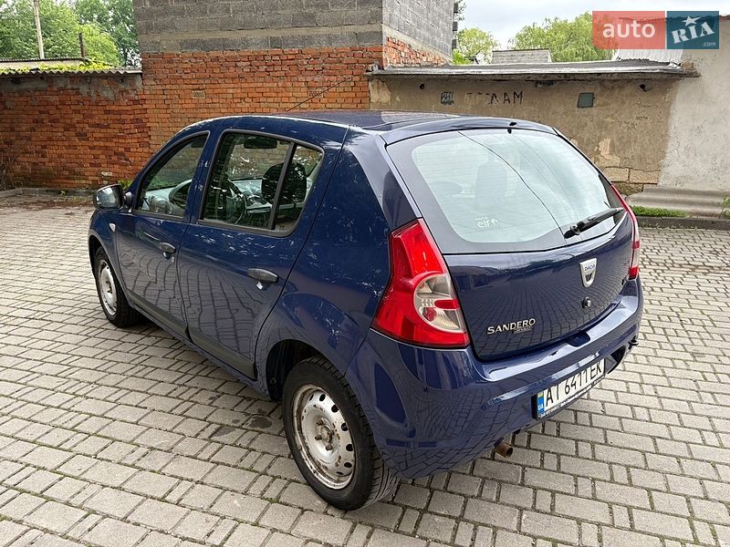 Dacia Sandero 2009