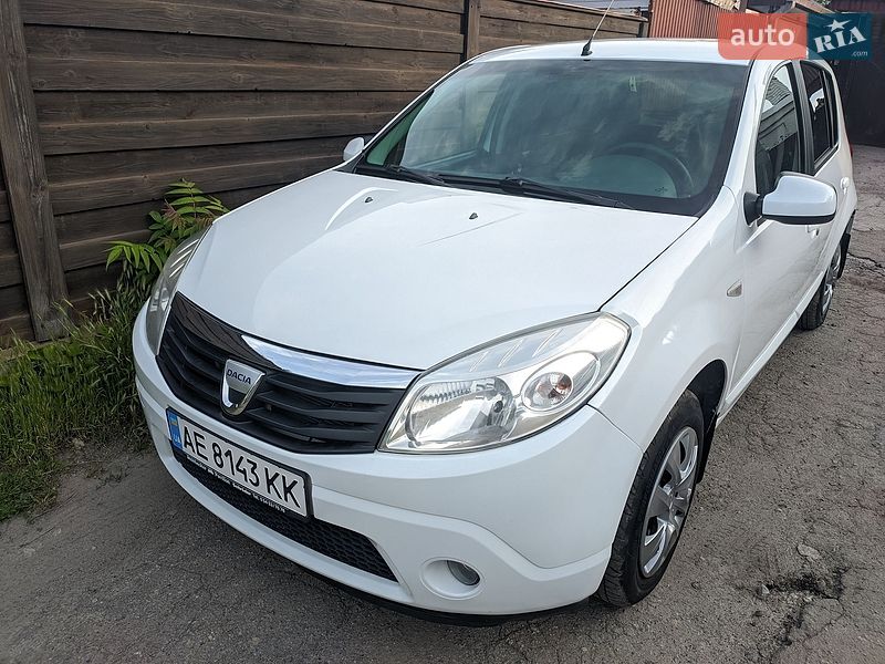 Dacia Sandero 2008
