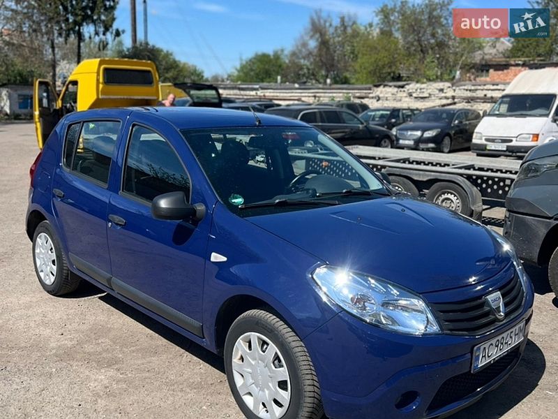 Dacia Sandero 2009
