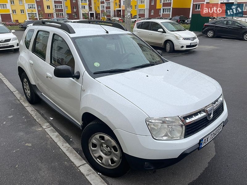 Dacia Duster 2011